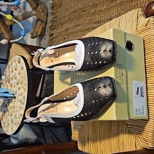 L'Artiste Sprong Step Black And White Leather Shoe EUR 39/US 8 5